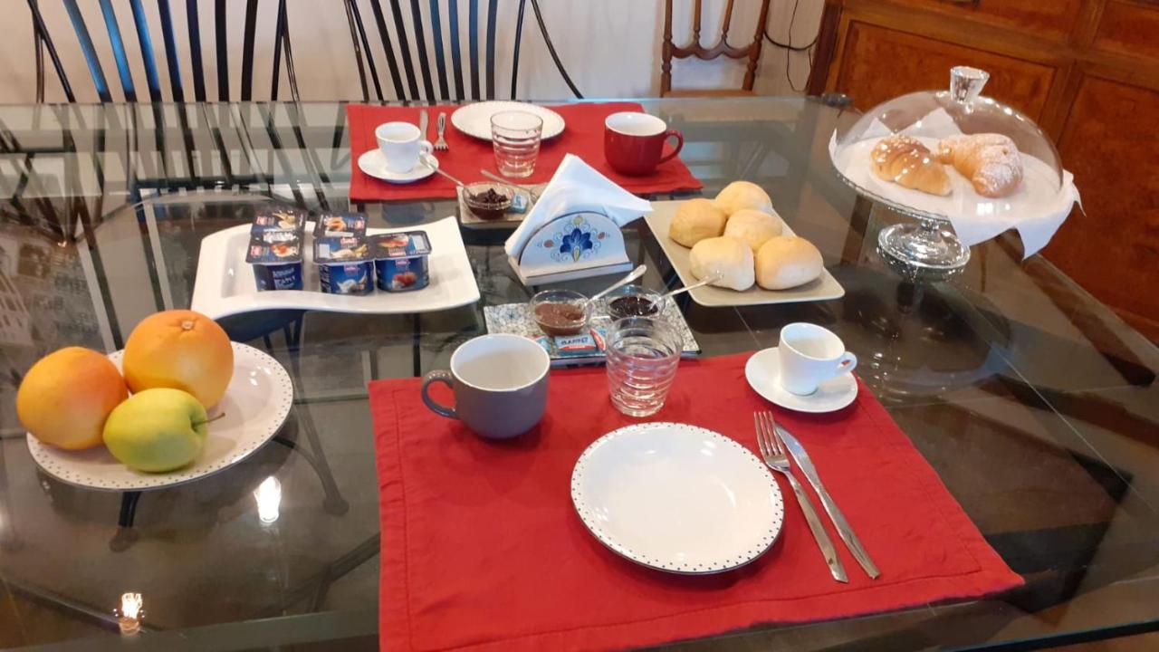 Villongo SantʼAlessandro B&B La Fenice Sul Lago מראה חיצוני תמונה