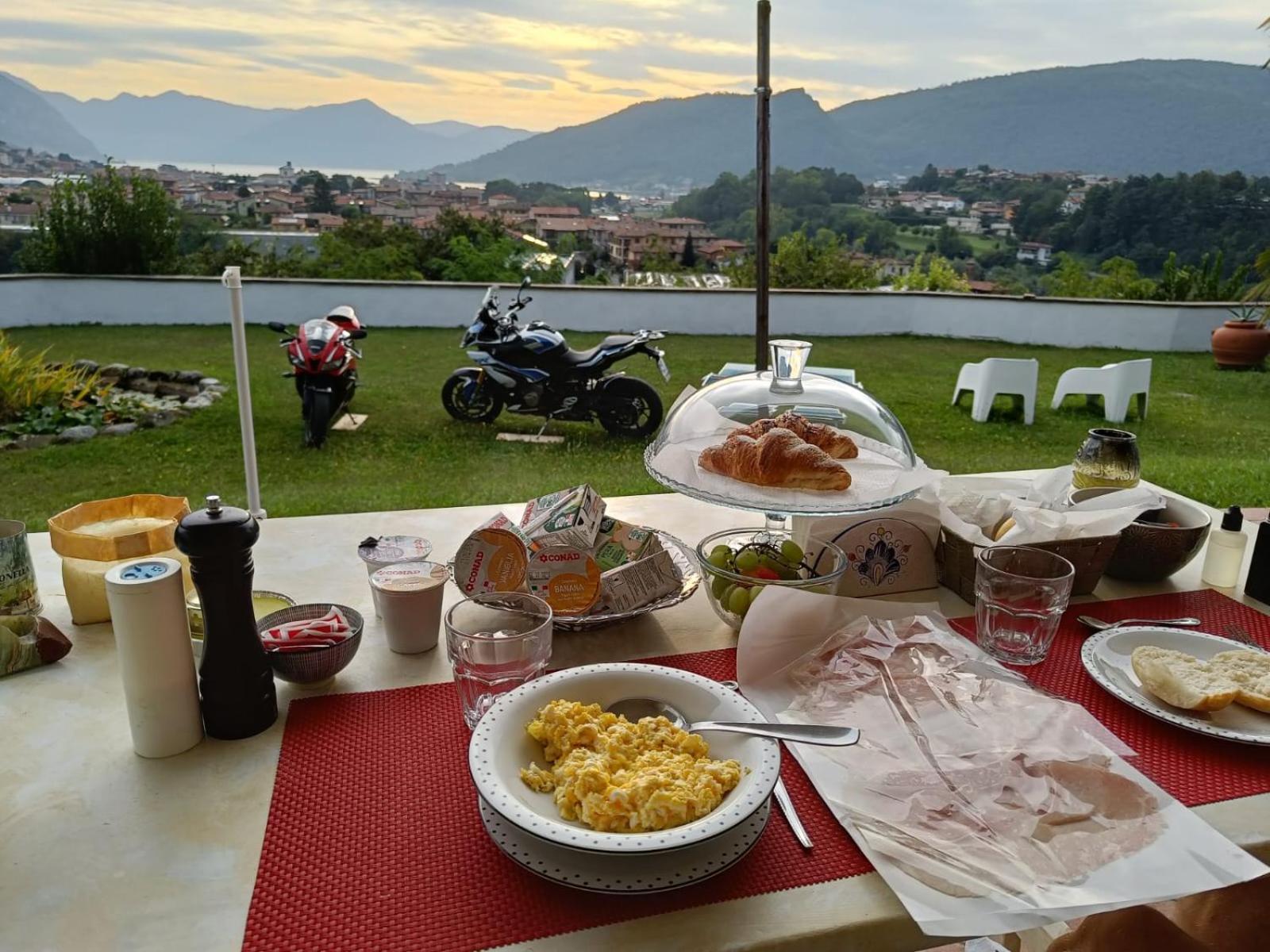 Villongo SantʼAlessandro B&B La Fenice Sul Lago מראה חיצוני תמונה